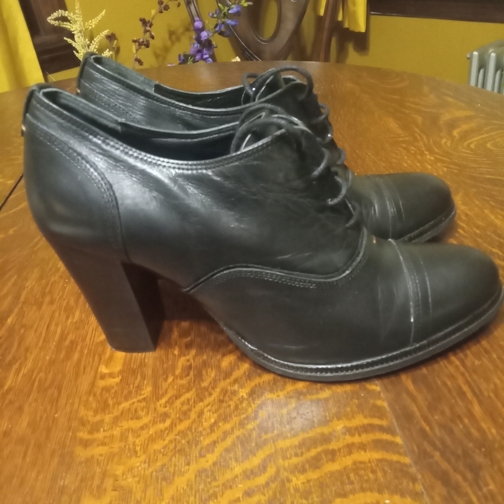 Levi's Women's Leather Tie Up 3" Heels